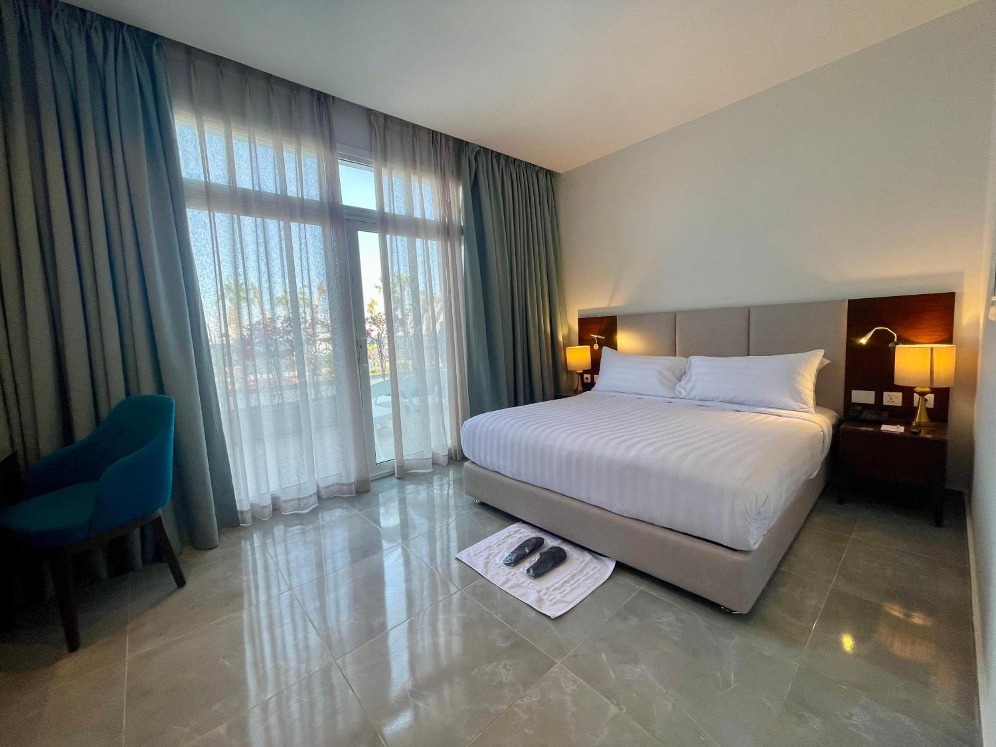 Porto Sokhna Beach Resort Ain Sukhna Exterior photo